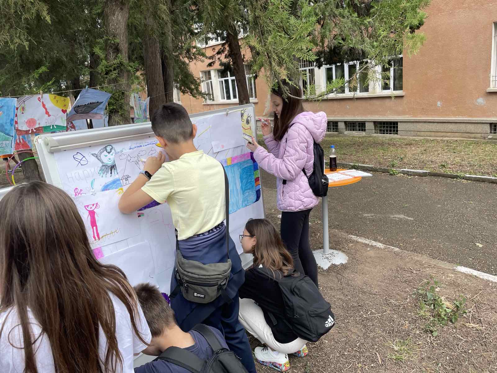 Изява на клуб "Палитра"