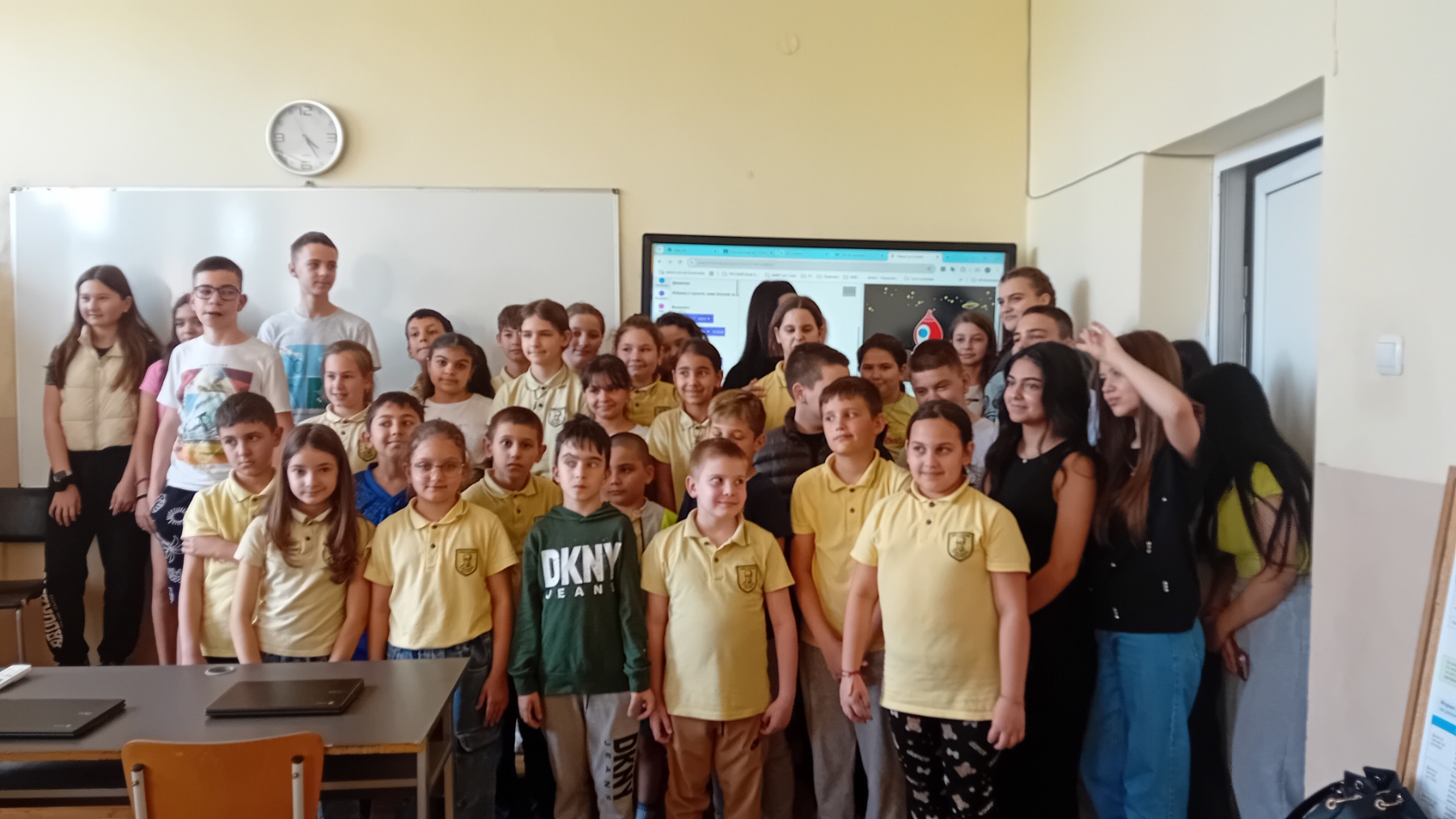 Интегративен урок КМИТ и АЕ