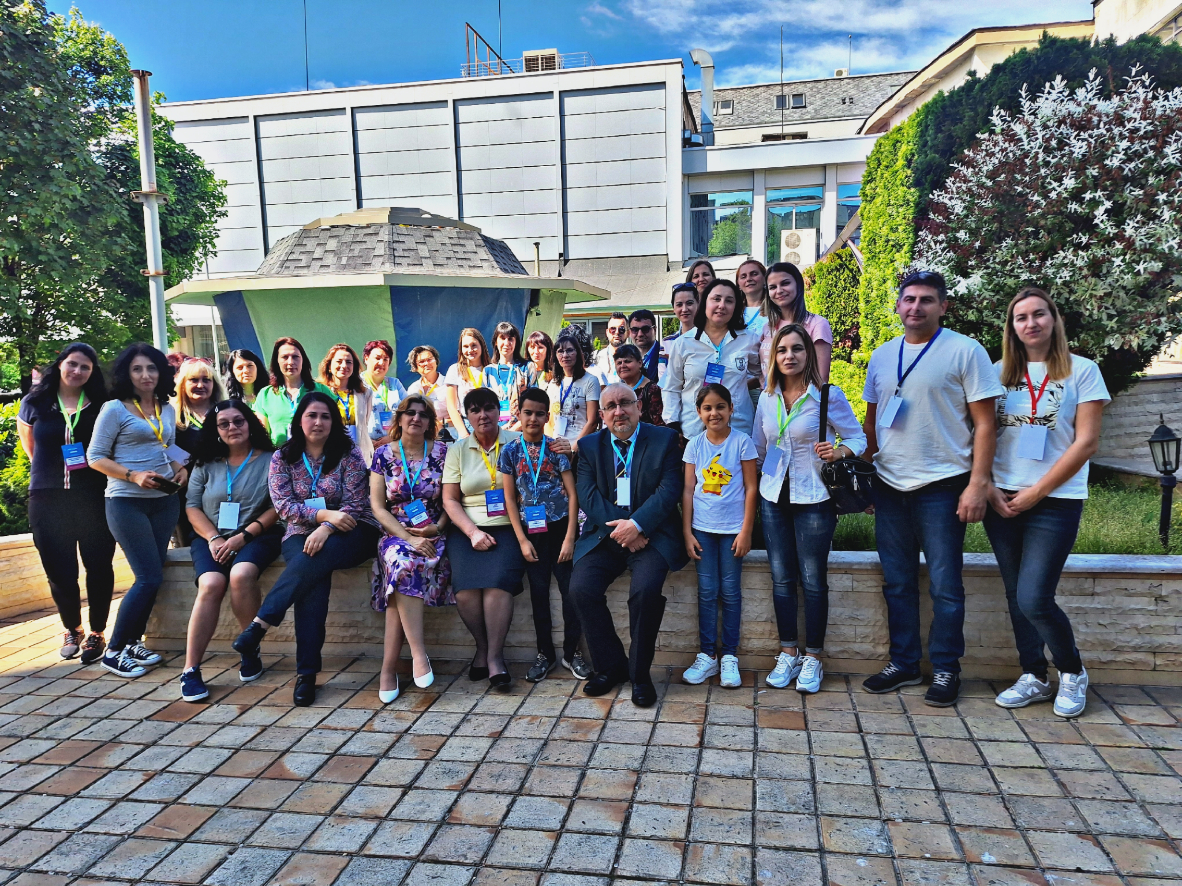 МОДЕЛЪТ 1:1 И НП "ИНОВАЦИИ В ДЕЙСТВИЕ"