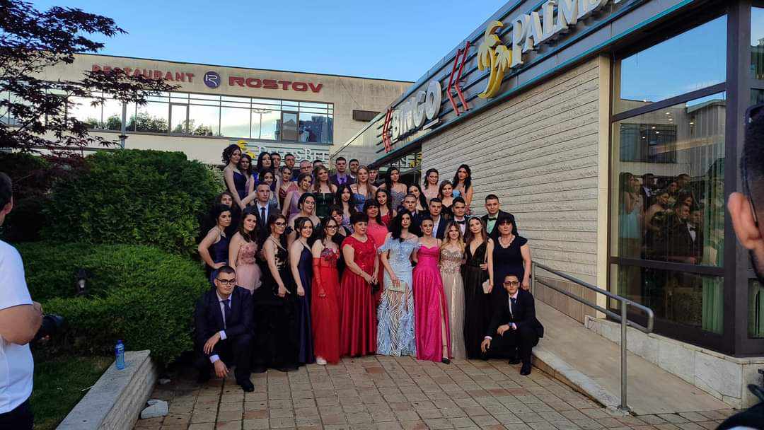 АБИТУРИЕНТСКИ БАЛ НА ВИПУСК 2024