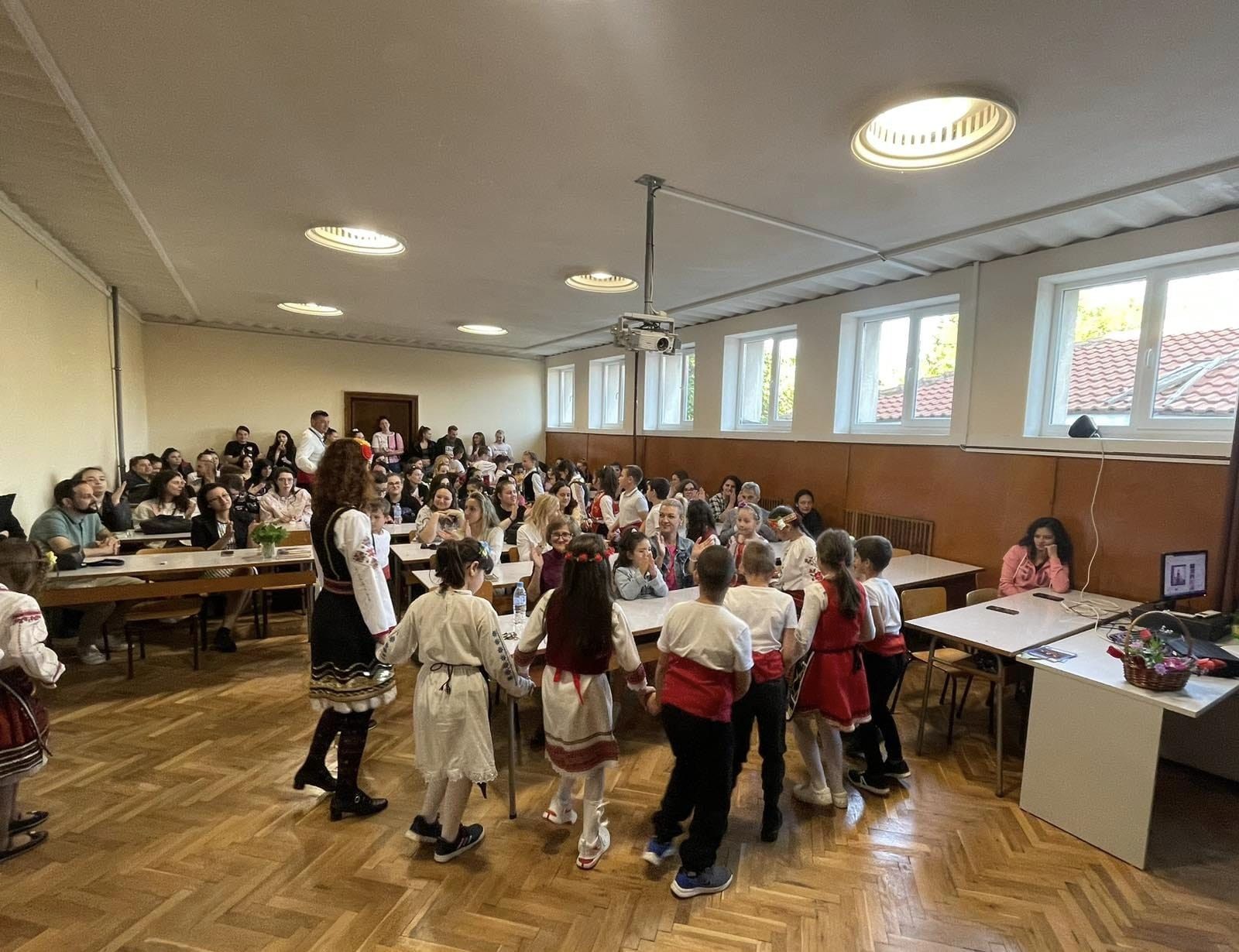 ПАРТНЬОРСТВО МЕЖДУ УЧИЛИЩЕ И УНИВЕРСИТЕТ