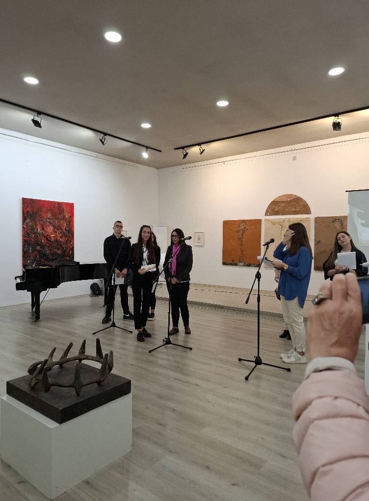 572009038_24856758380619718_7061588009693977254_n (1).jpg