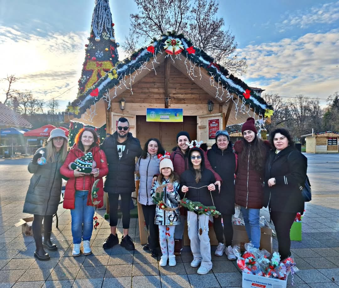 Коледен базар на Заимовци